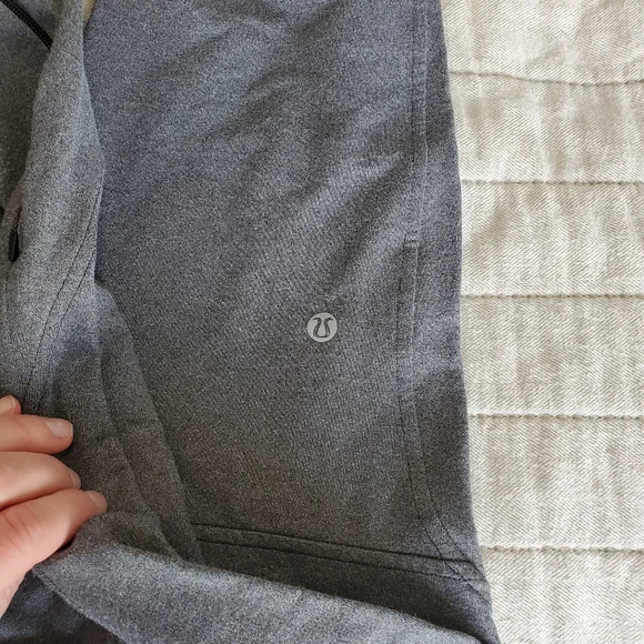 Metro Miles Lululemon - Picture 2 of 9